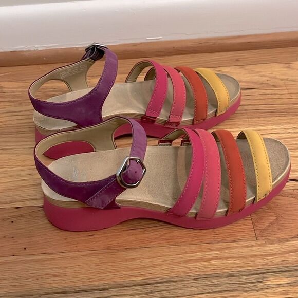 Dansko Roxie Rainbow Multicolor Sandals size 38 / 7.5-8 - Picture 7 of 12